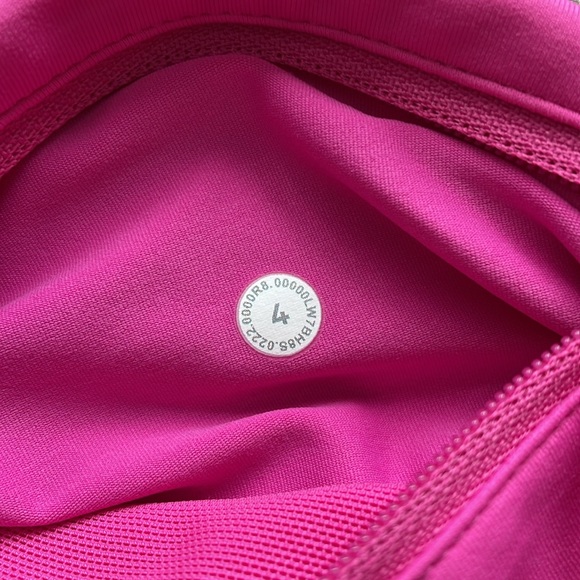 Pink Lululemon speed up shorts HR size 4 - Picture 3 of 4